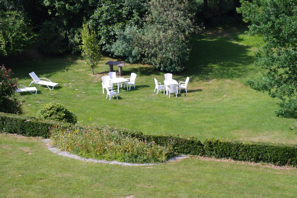 Hotel Le Roudou Fouesnant Ruang foto