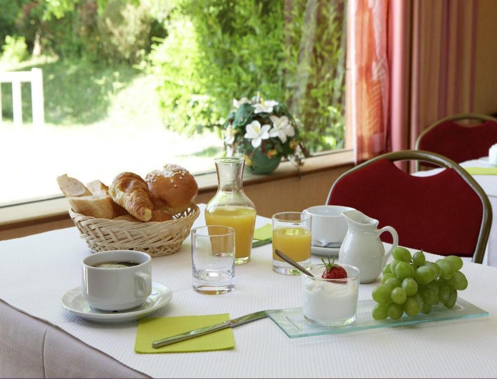 Hotel Le Roudou Fouesnant Bagian luar foto